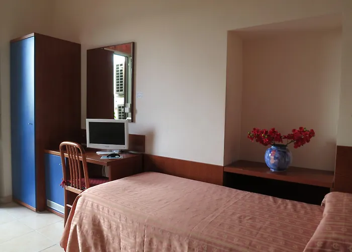 Hotel Katty *